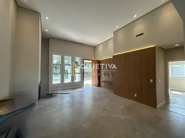 Casa 3 quartos e 4 banheiros, à venda, no bairro São José em Canoas