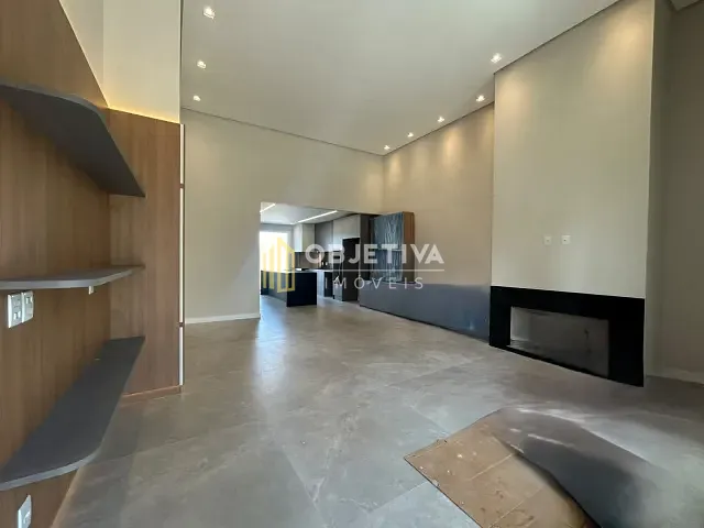Casa 3 quartos e 4 banheiros, à venda, no bairro São José em Canoas