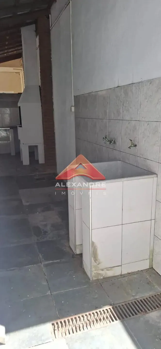 Casa, 3 quartos, 247 m² - Foto 32