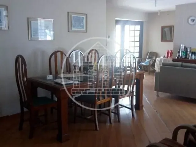 Casa com 363m² 3 quartos e 4 banheiros, à venda, no bairro Jardim Prudência em São Paulo