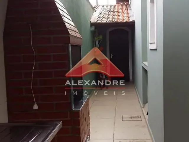 Casa com 204m² 3 quartos e 3 banheiros, à venda ou para alugar, no bairro Jardim Julieta em Caçapava
