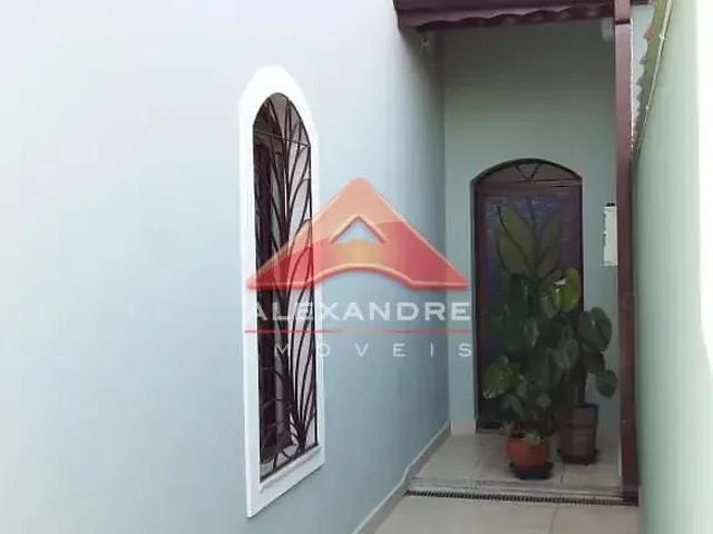 Casa com 204m² 3 quartos e 3 banheiros, à venda ou para alugar, no bairro Jardim Julieta em Caçapava