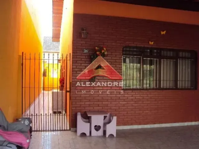 Casa, 2 quartos, 67 m² - Foto 1
