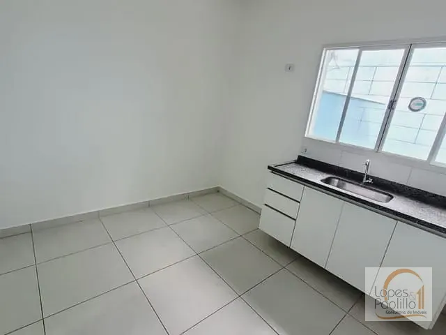 Casa com 60m² 1 quarto e 1 banheiro, para alugar, no bairro Jardim Imperial em Atibaia