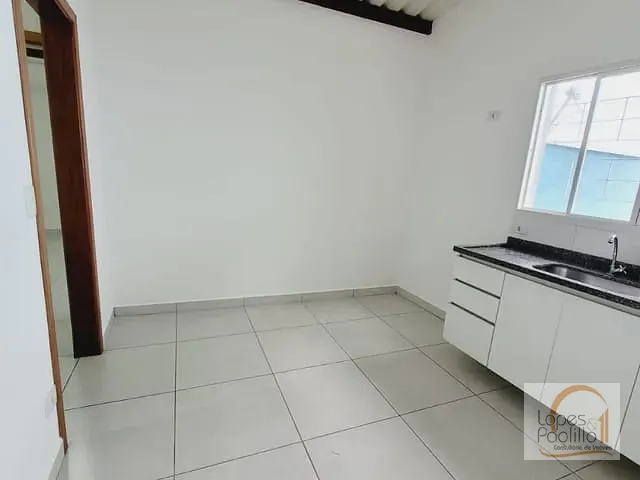 Casa com 60m² 1 quarto e 1 banheiro, para alugar, no bairro Jardim Imperial em Atibaia