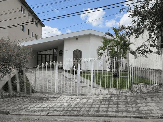 Casa 3 quartos e 3 banheiros, à venda, no bairro Jardim Emília em Sorocaba