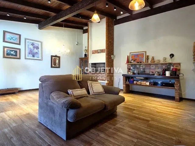 Casa com 429m² 3 quartos e 4 banheiros, à venda, no bairro Ipanema em Porto Alegre