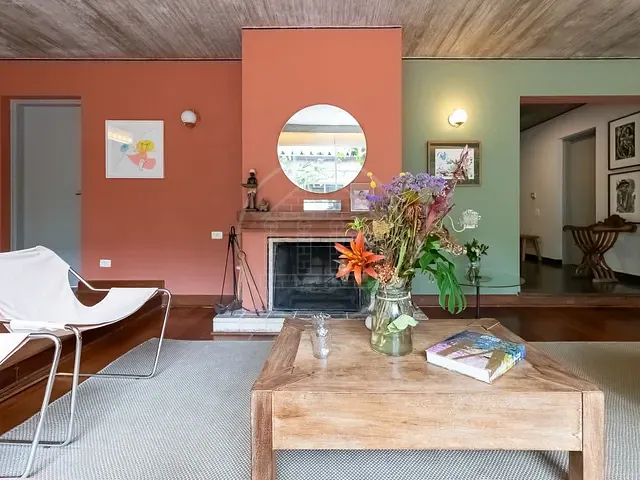 Casa com 450m² 4 quartos e 1 banheiro, à venda, no bairro Alto de Pinheiros em São Paulo