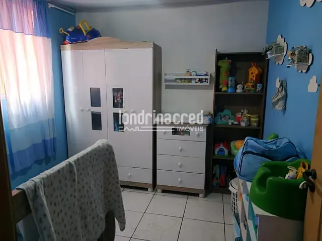 Casa com 478m² 6 quartos e 3 banheiros, à venda, no bairro Vila Ipiranga em Londrina