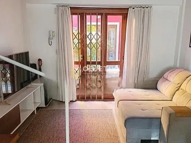 Casa 2 quartos e 1 banheiro, para alugar, no bairro Jardim do Salso em Porto Alegre