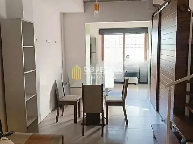 Casa 2 quartos e 1 banheiro, para alugar, no bairro Jardim do Salso em Porto Alegre