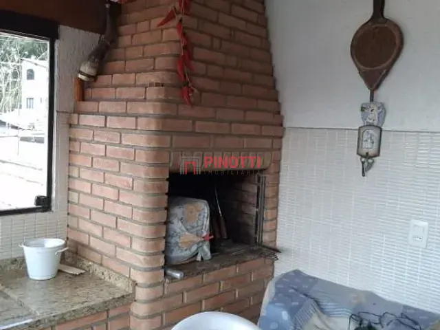 Casa 3 quartos e 2 banheiros, à venda, no bairro Jardim Hollywood em São Bernardo do Campo