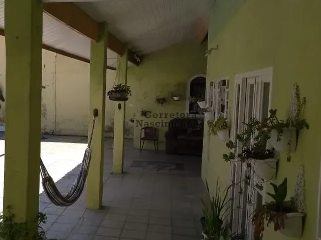 Casa com 380m² 3 quartos e 3 banheiros, à venda, no bairro Jardim Santa Maria em Jacareí
