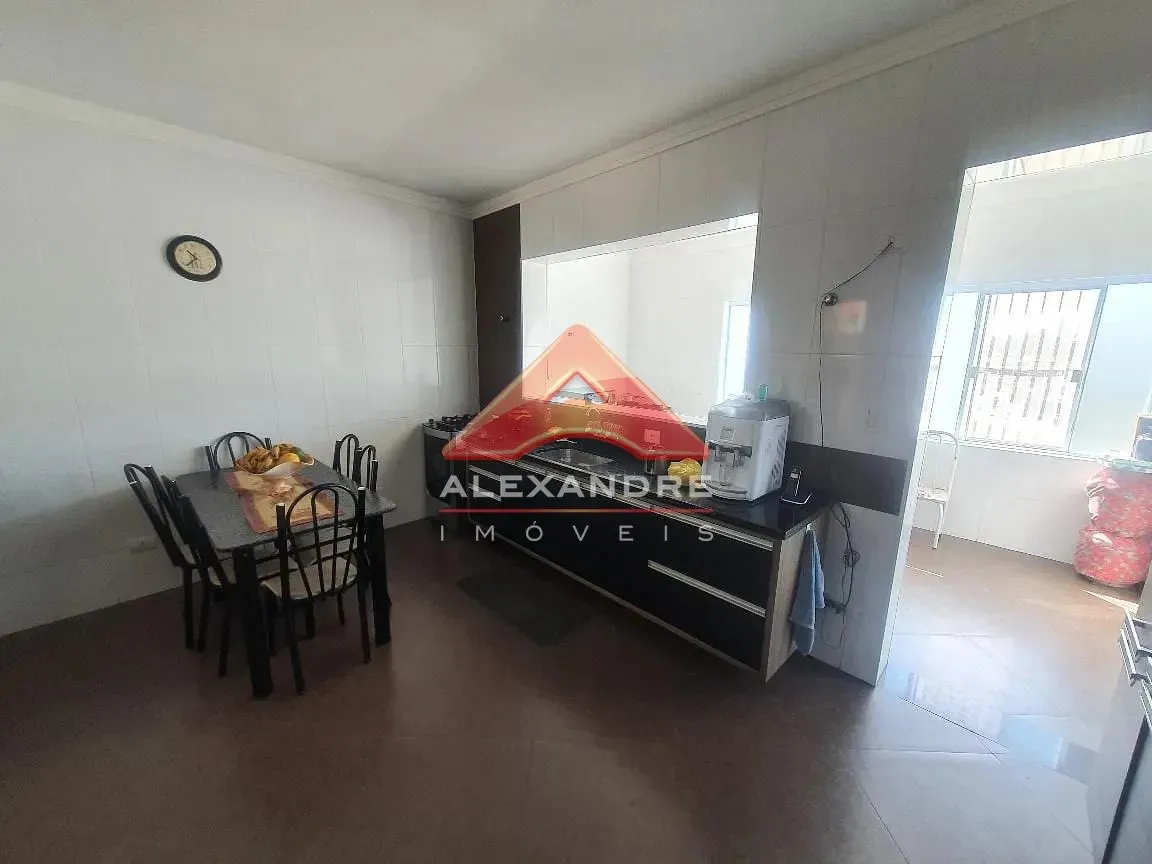 Casa, 3 quartos, 309 m² - Foto 8