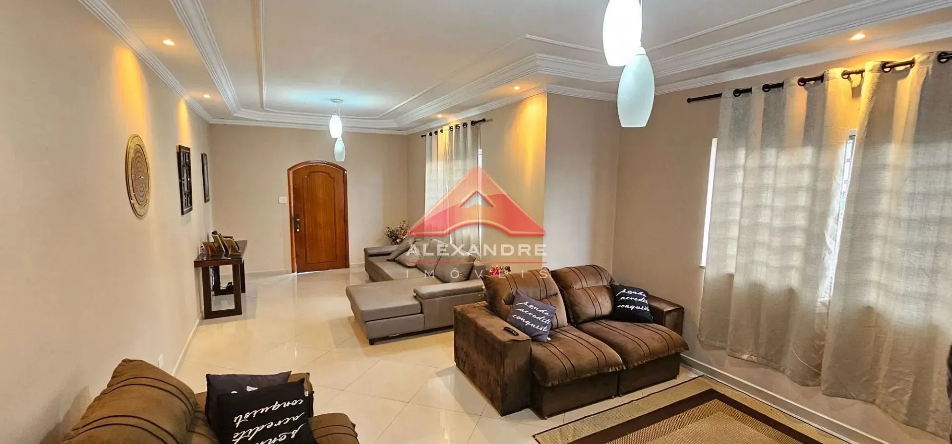 Casa, 3 quartos, 309 m² - Foto 3