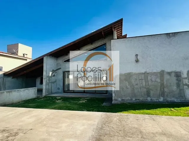 Casa com 1243m² 4 quartos e 8 banheiros, à venda, no bairro Jardim Siriema em Atibaia