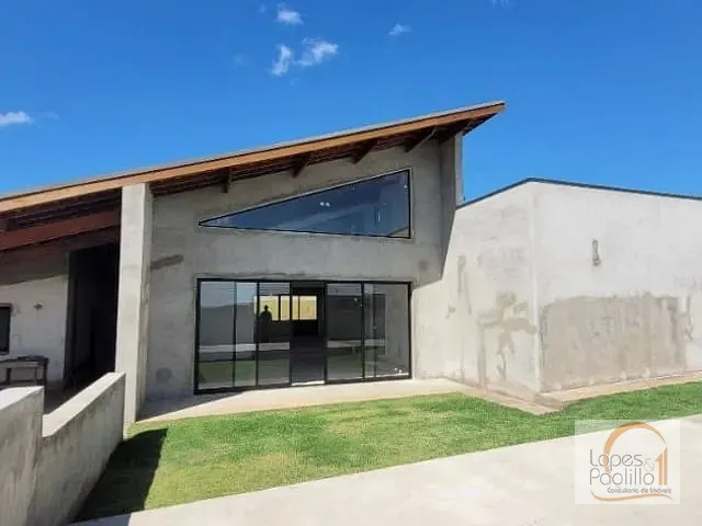 Casa com 1243m² 4 quartos e 8 banheiros, à venda, no bairro Jardim Siriema em Atibaia