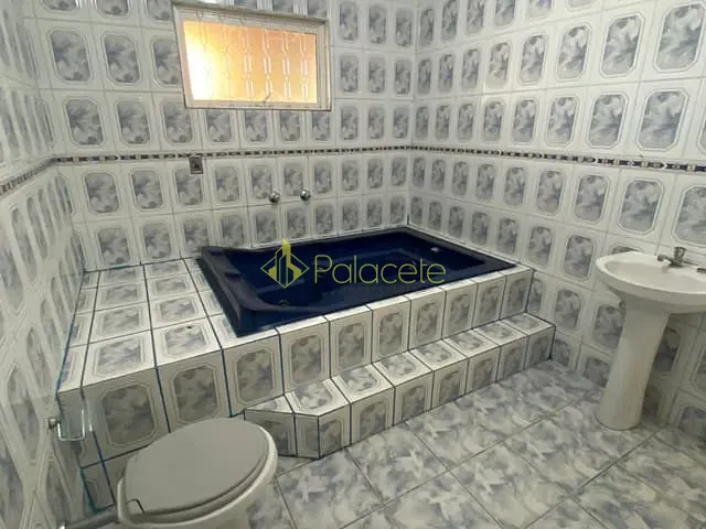 Casa com 300m² 4 quartos e 4 banheiros, à venda, no bairro Residencial Campo Belo em Pindamonhangaba