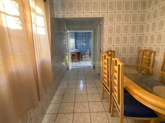 Casa com 300m² 4 quartos e 4 banheiros, à venda, no bairro Residencial Campo Belo em Pindamonhangaba