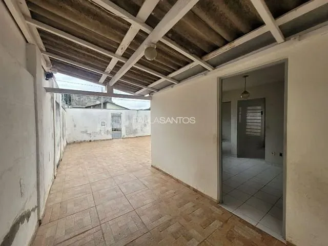 Casa com 200m² 1 quarto e 1 banheiro, à venda, no bairro Jardim Maria Eugênia em Sorocaba