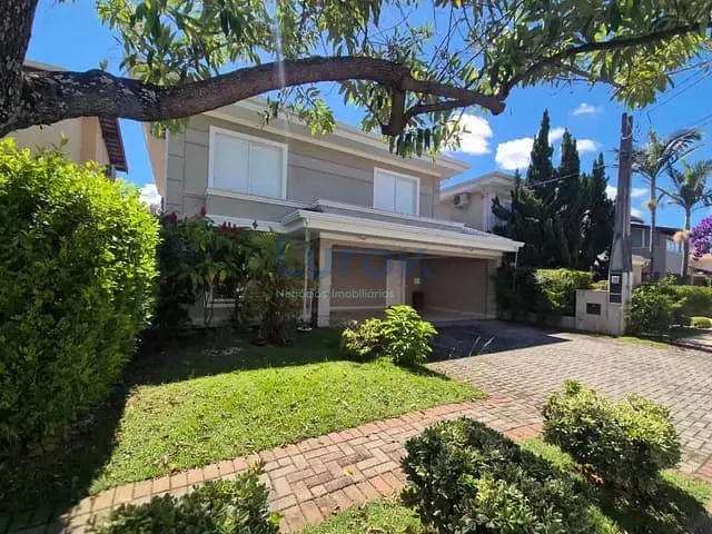 Casa com 320m² 3 quartos e 4 banheiros, à venda, no bairro Ortizes em Valinhos
