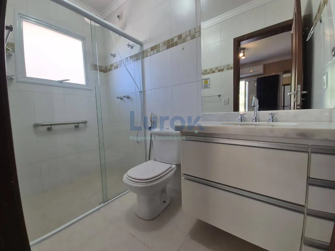 Casa, 3 quartos, 209 m² - Foto 35