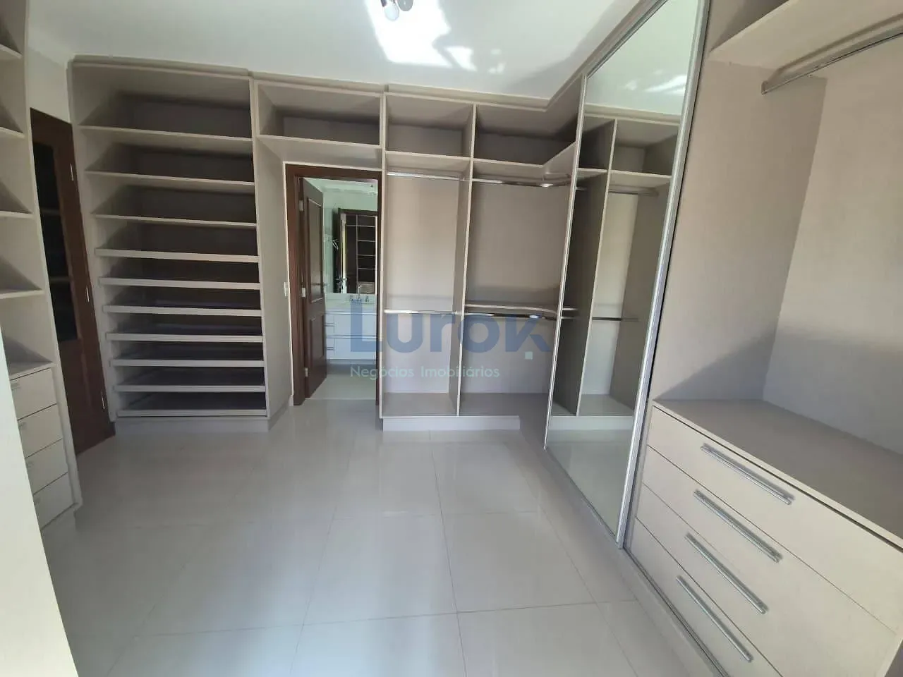 Casa, 3 quartos, 209 m² - Foto 41