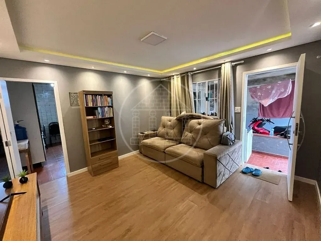 Casa, 2 quartos, 79 m² - Foto 1