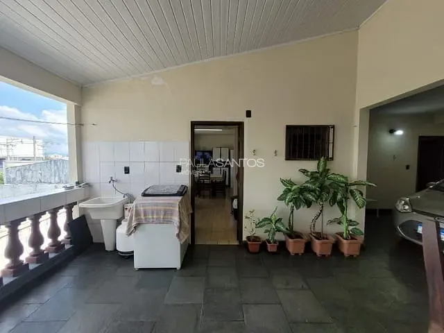 Casa com 200m² 1 quarto e 1 banheiro, à venda, no bairro Vila São Caetano em Sorocaba