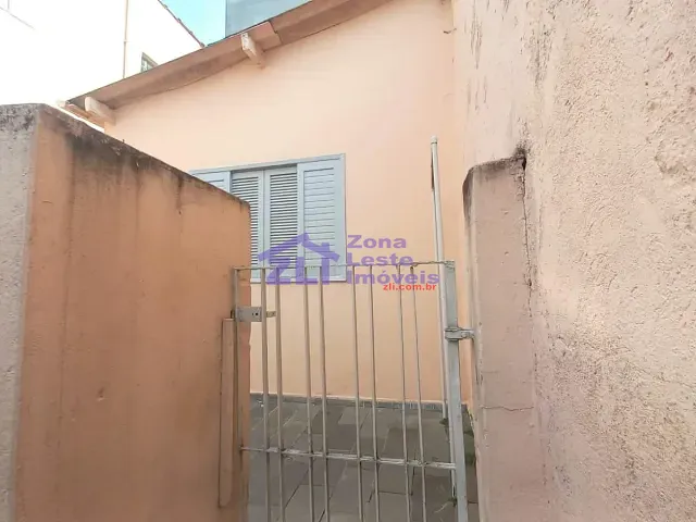 Casa com 80m² 2 quartos e 1 banheiro, para alugar, no bairro Vila Santa Isabel em São Paulo