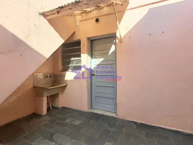 Casa com 80m² 2 quartos e 1 banheiro, para alugar, no bairro Vila Santa Isabel em São Paulo