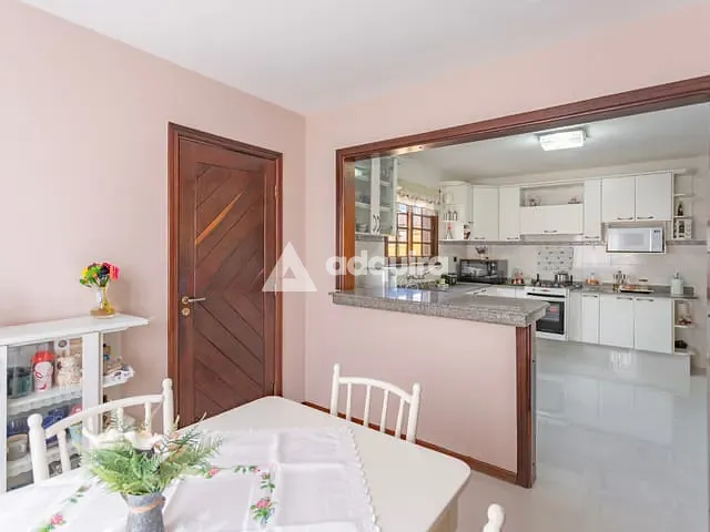 Casa com 594m² 4 quartos e 3 banheiros, à venda, no bairro Estrela em Ponta Grossa