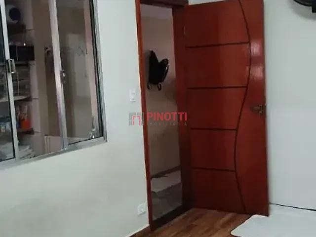 Casa 2 quartos e 2 banheiros, à venda, no bairro Parque São José em São Bernardo do Campo