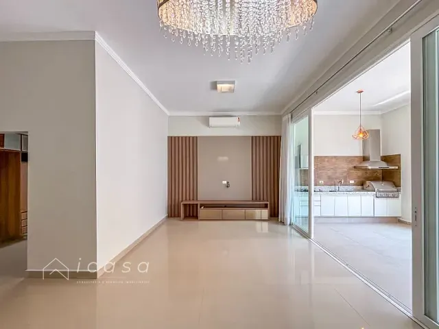 Casa com 450m² 3 quartos e 5 banheiros, à venda, no bairro Jardim do Golfe em São José dos Campos