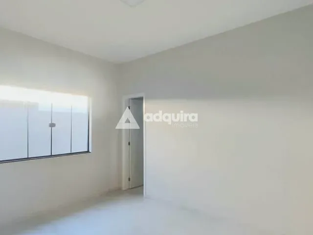 Casa com 180m² 3 quartos e 2 banheiros, à venda, no bairro Cará-cará em Ponta Grossa