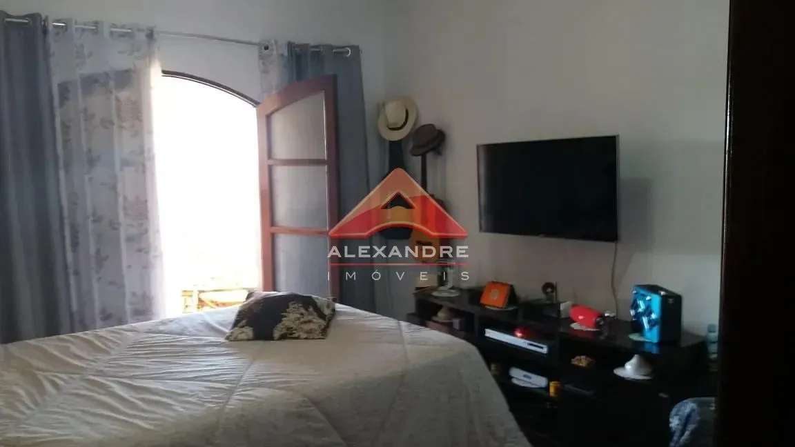 Casa, 3 quartos, 168 m² - Foto 9