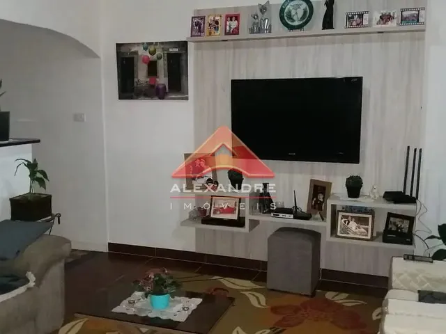 Casa com 168m² 3 quartos e 2 banheiros, à venda, no bairro Vila Tesouro em São José Dos Campos