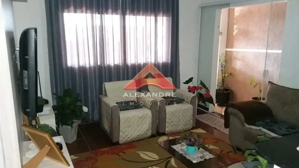 Casa, 3 quartos, 168 m² - Foto 3