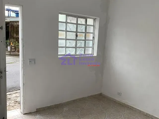 Casa 1 quarto e 1 banheiro, para alugar, no bairro Penha de França em São Paulo