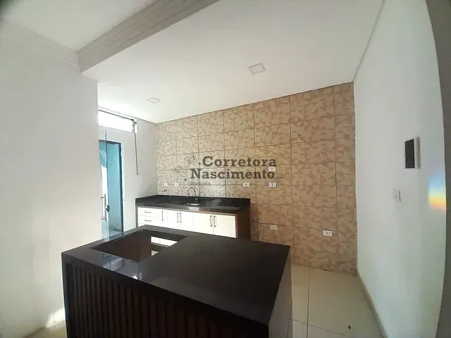 Casa com 160m² 4 quartos e 1 banheiro, à venda, no bairro Loteamento Villa Branca em Jacareí