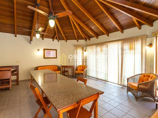Casa com 187m² 3 quartos e 2 banheiros, à venda, no bairro Espírito Santo em Porto Alegre