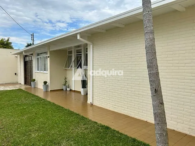 Casa 3 quartos e 3 banheiros, à venda, no bairro Jardim Carvalho em Ponta Grossa