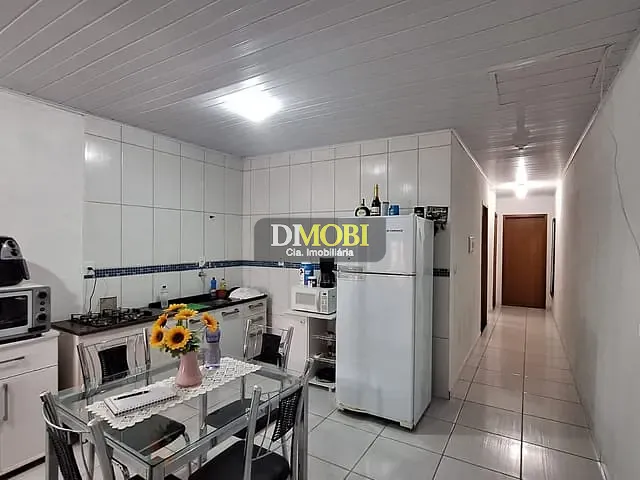 Casa com 100m² 2 quartos e 1 banheiro, à venda, no bairro Parque Itacolomi em Gravataí