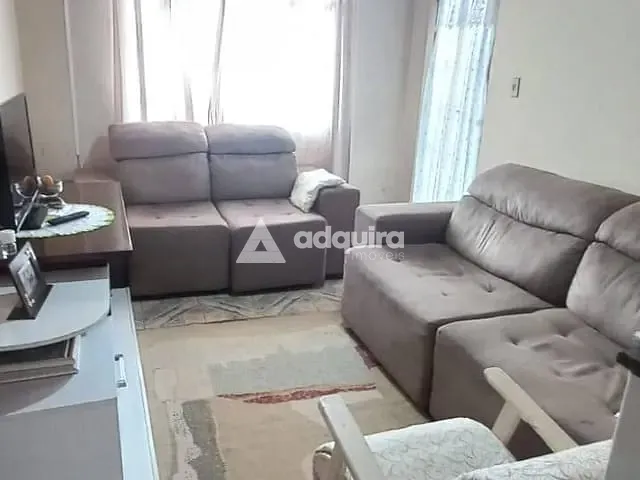 Casa 4 quartos e 3 banheiros, à venda ou para alugar, no bairro Chapada em Ponta Grossa