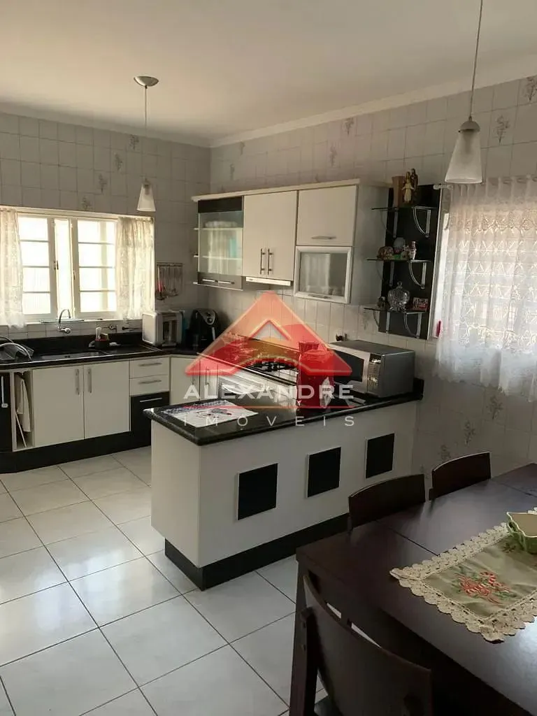 Casa, 3 quartos, 187 m² - Foto 9