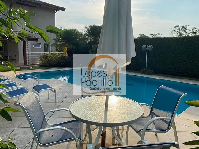 Casa com 800m² 5 quartos e 6 banheiros, à venda, no bairro Jardim Suely em Atibaia