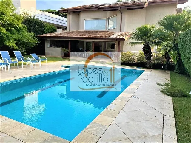 Casa com 800m² 5 quartos e 6 banheiros, à venda, no bairro Jardim Suely em Atibaia