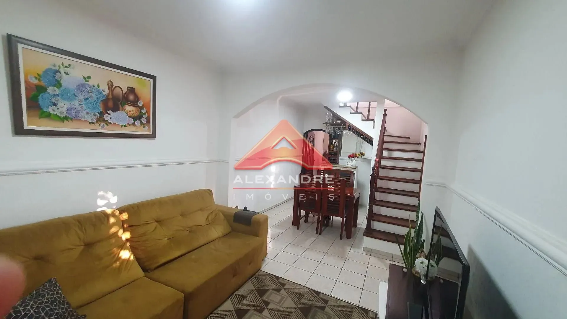 Casa, 3 quartos, 179 m² - Foto 1