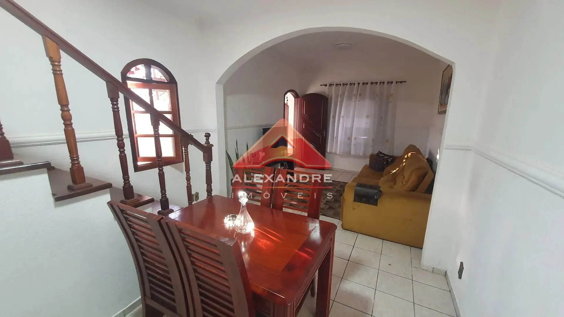 Casa, 3 quartos, 179 m² - Foto 2