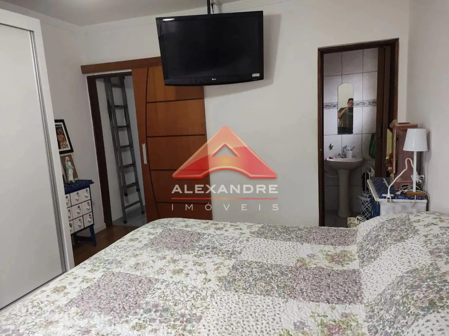 Casa, 3 quartos, 240 m² - Foto 10